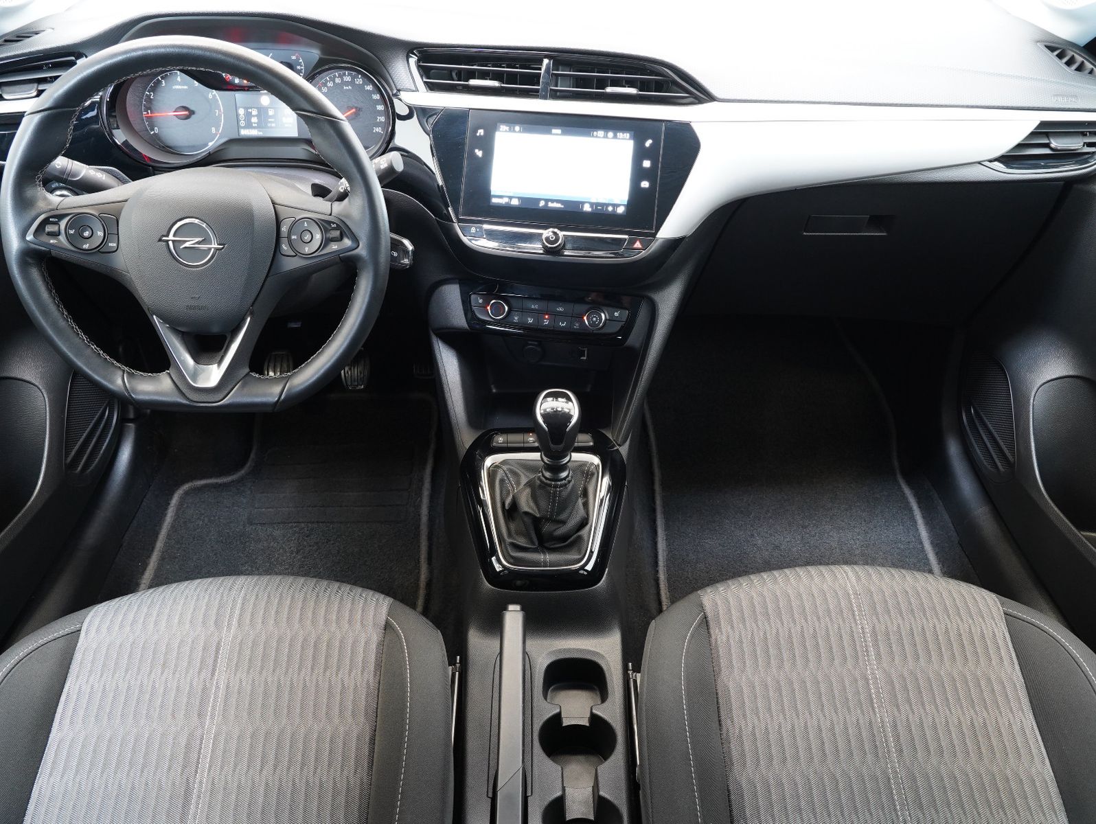 Fahrzeugabbildung Opel Corsa F 1.2 Turbo Edition DAB/LED/PDC/KAMERA/SHZ