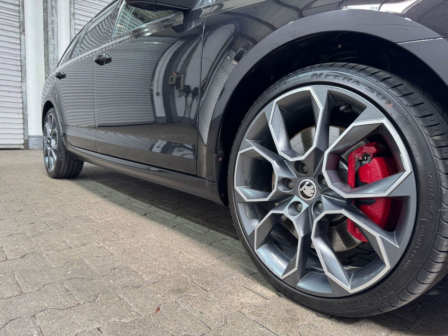 Fahrzeugabbildung SKODA Octavia RS 245 DSG#LED#ACC#Virtual#Carplay#Leder
