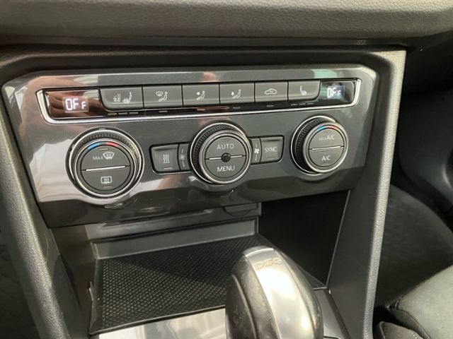 Fahrzeugabbildung Volkswagen Tiguan 2.0 TDI 4x4 DSG Highline AHK NAVI STANDHE