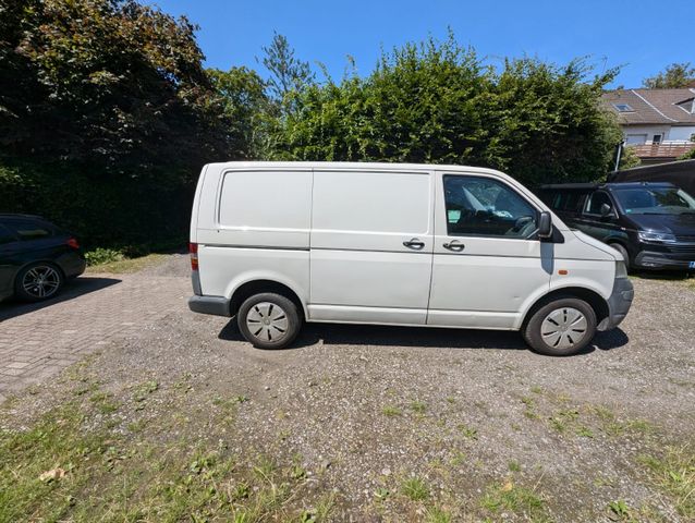 Volkswagen T5 Transporter