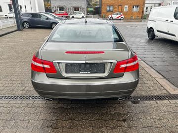 Mercedes E 350 - 10