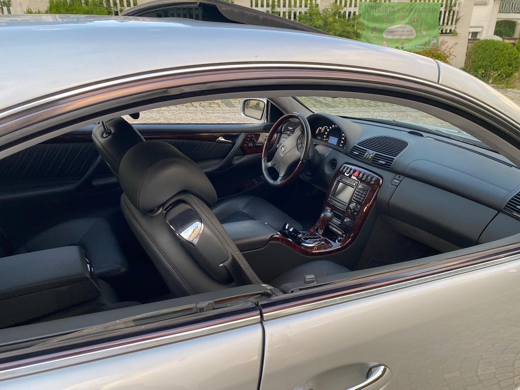Mercedes-Benz CL 600