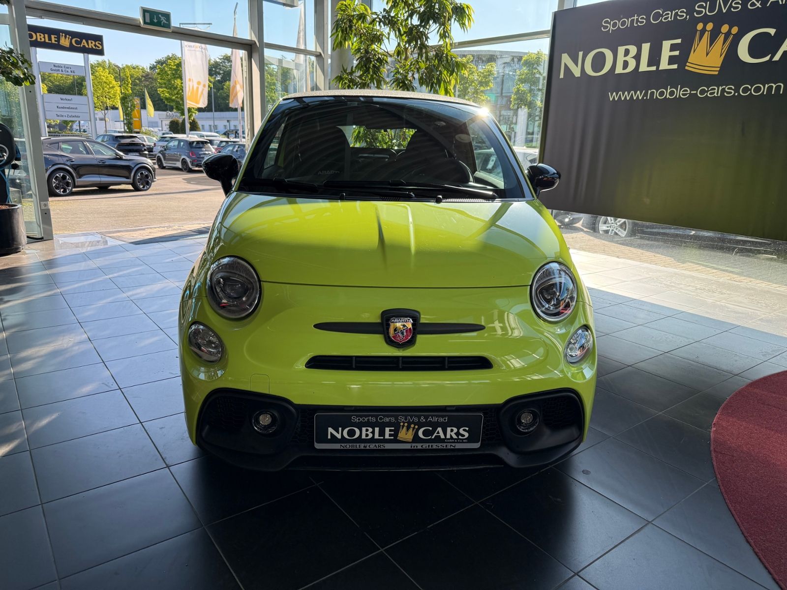 Fahrzeugabbildung Abarth 595 C Competizione BEATS KLIMA NAVI ALU