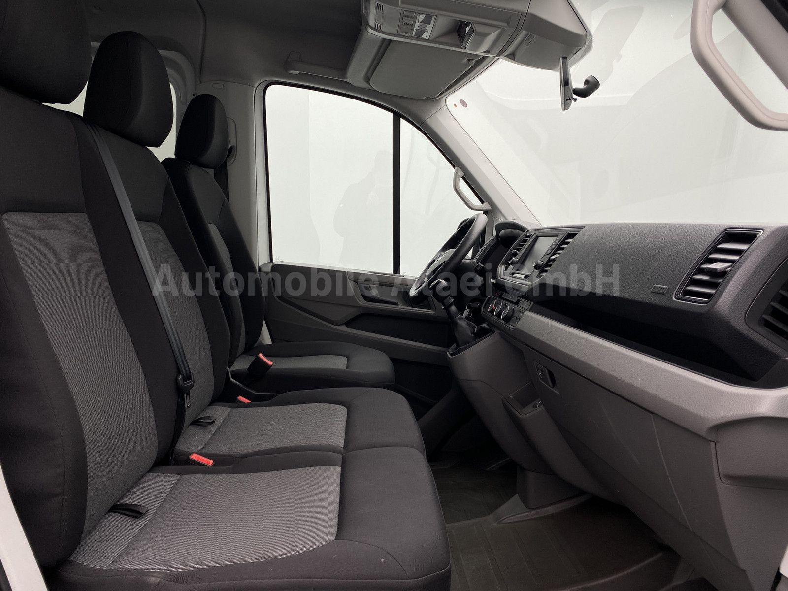 Fahrzeugabbildung Volkswagen Crafter 35 TDI *6-SITZE* KAMERA+ AHK 5455