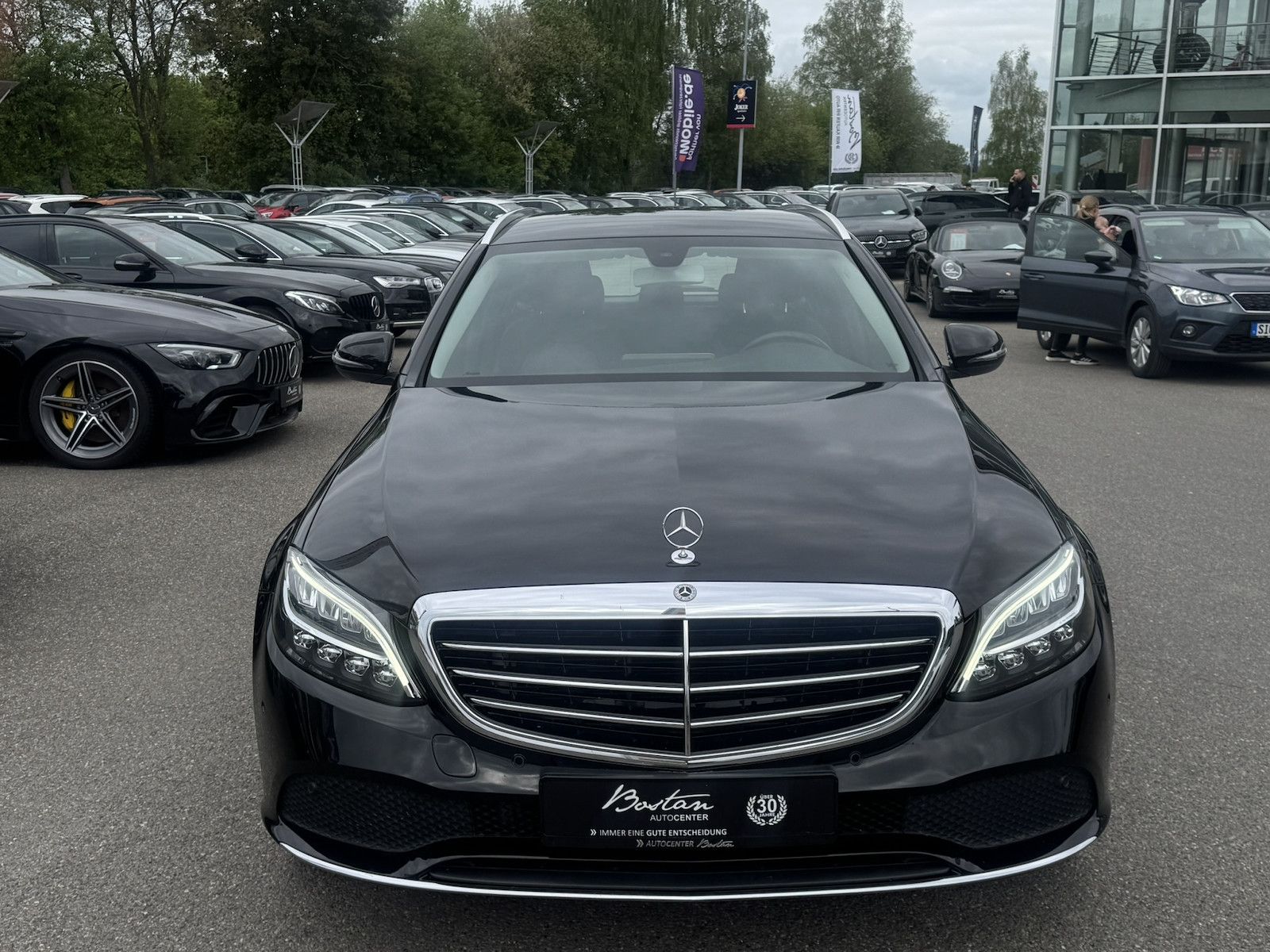 Mercedes-Benz C 220 d 4 MATIC T- MODELL/KAMERA/AHK/NAVI/1.HAND foto 9