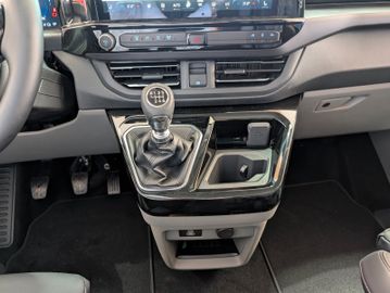 Ford Tourneo Custom 2.0 L Titanium +