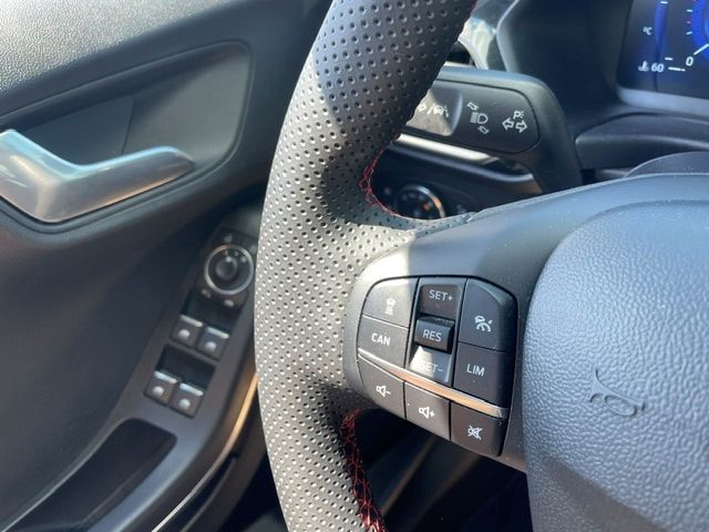 Fahrzeugabbildung Ford Puma ST-Line Mild Hybrid Kamera LED totWinkAss