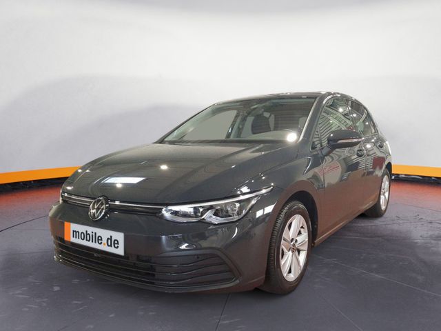 Volkswagen Golf VIII TSI Life LED Navi AID ACC PDC SH LM