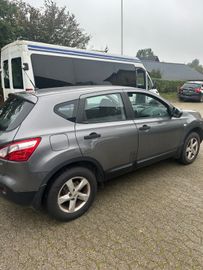 Nissan Qashqai - 4