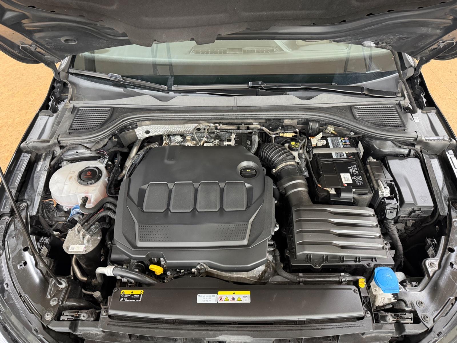 Volkswagen Golf VIII Lim.Active2.0TDI DSG/PANO/AHK/GARANTIE, миниатюра 13
