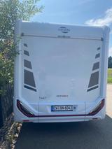 Carado T447 mit Hubbett, quasi neu. Ford 155 PS Automat - Wohnmobil oder -wagen Mit hubbett