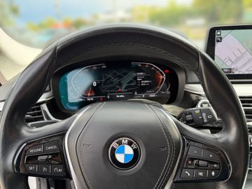 BMW 520 - 8