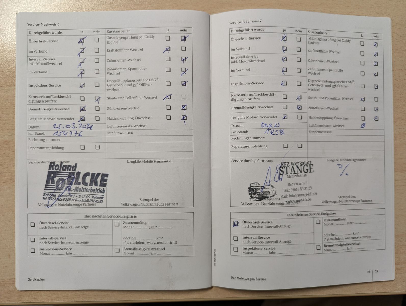 Fahrzeugabbildung Volkswagen T6 Transporter TDI lang 103KW Scheckheft 9-Sitze
