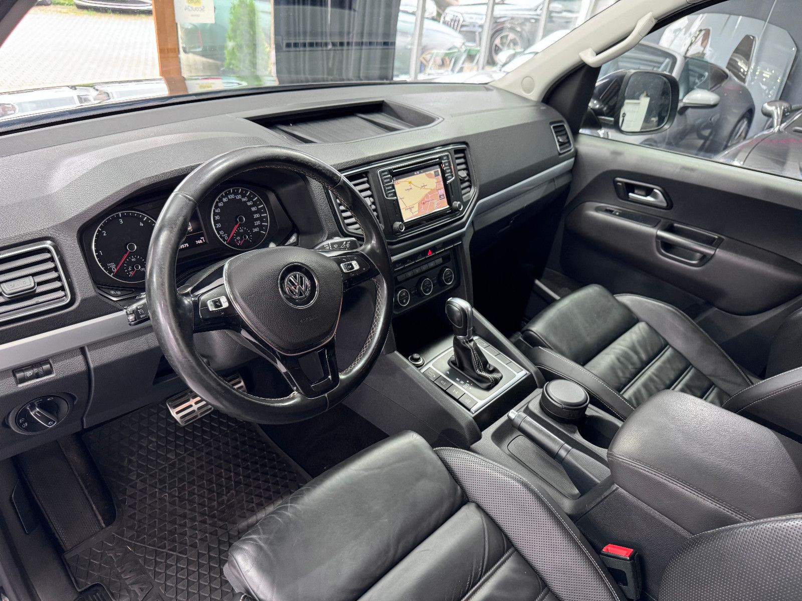 Fahrzeugabbildung Volkswagen Amarok Aventura DoubleCab 4Motion*LEDER*NAVI*DSG