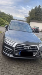 Audi Q5 40 TDI quattro 3x S line Pano Virtual Cockpit - Audi Q5 Gebrauchtwagen in Aachen