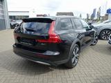 Volvo V60 CrossCountry B4 AWD Plus/AHK/Kamera/Lenkrhz. - schwarze Volvo V60 Cross Country