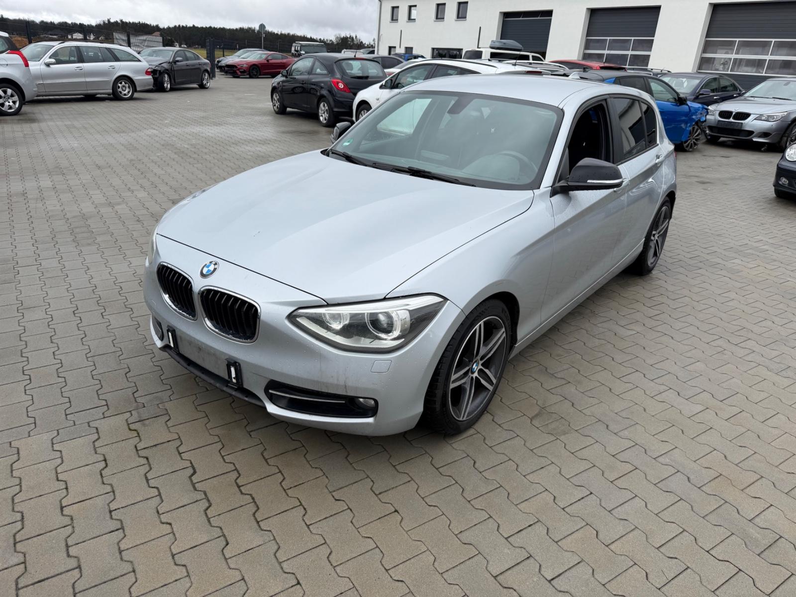 BMW 120 d Lim. *Xenon*SHZ*Alu*PDC*