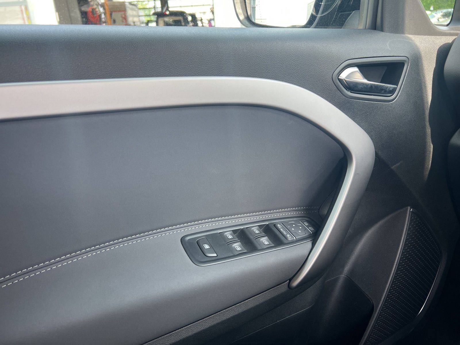Fahrzeugabbildung Mercedes-Benz T 180 Progressive ED lang Navi LED KeyGo Kamera