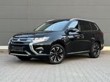 Mitsubishi Outlander PHEV Top 4WD Rkam Navi LED Spur+Totwin - Mitsubishi Gebrauchtwagen von 2017
