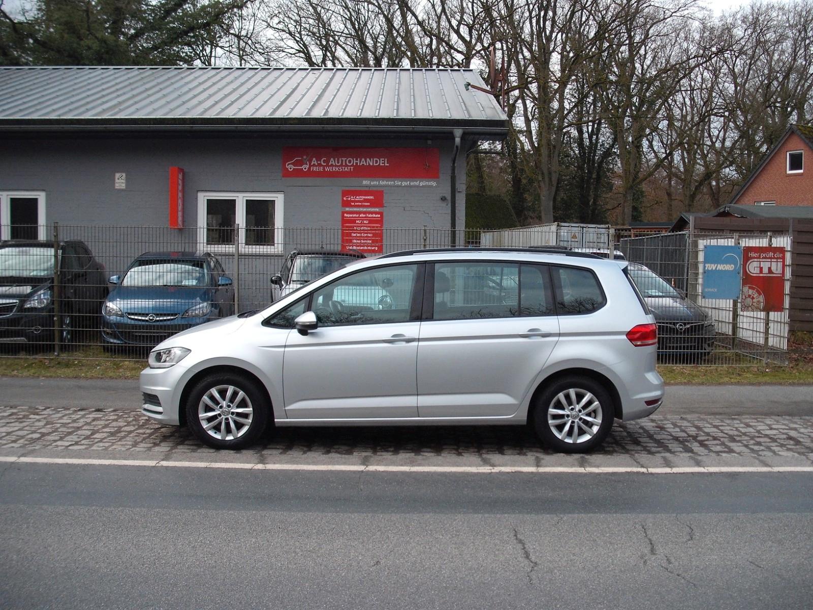 Volkswagen Touran 1.5 TSI ACT OPF Comfortline