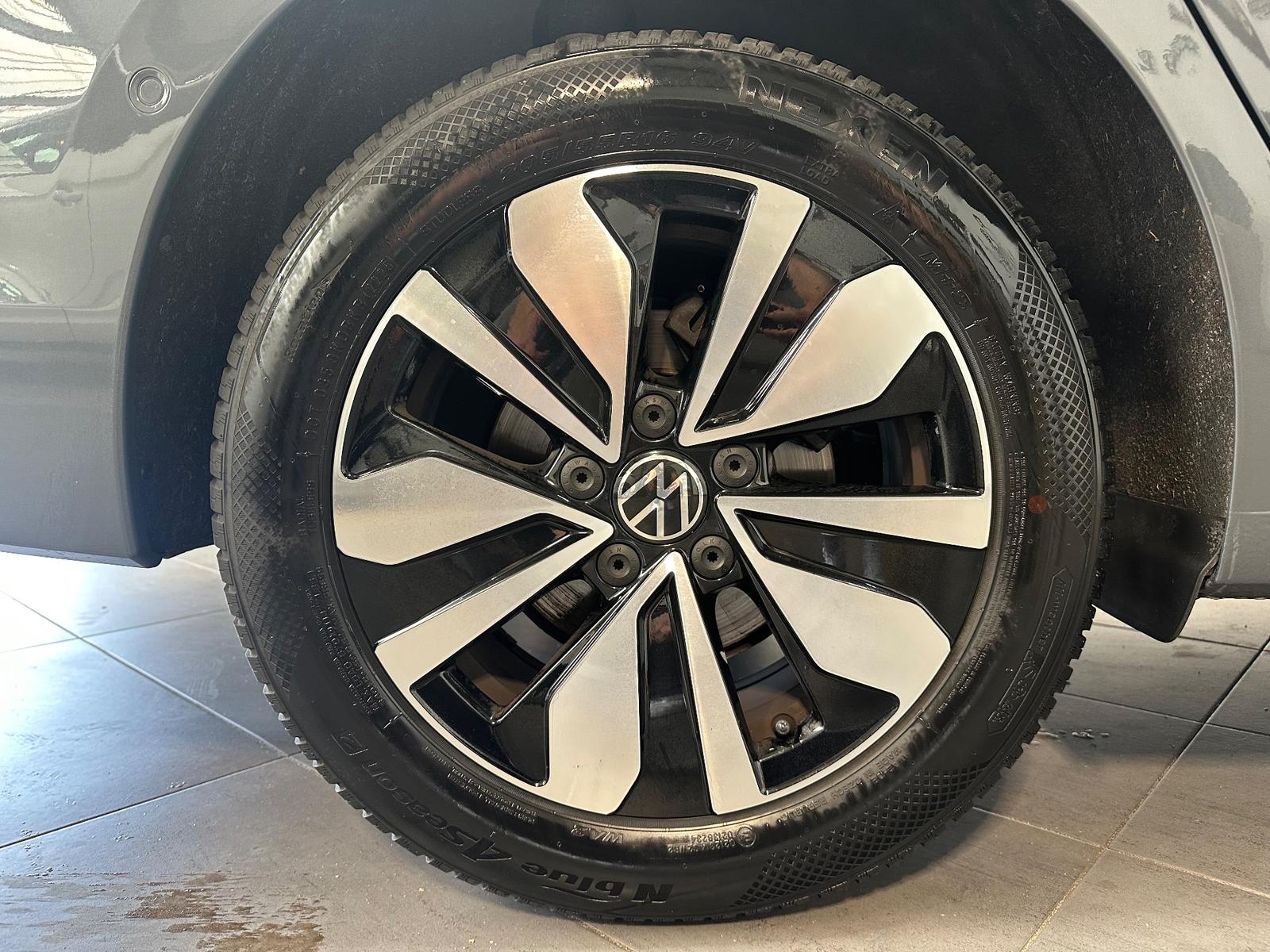 Volkswagen Golf Variant 1.5 TSI MOVE NAV+LED+ACC+GJR, миниатюра 3