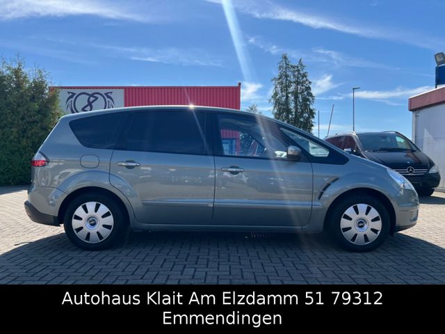 Fahrzeugabbildung Ford S-Max S-MAX Titanium Automatik