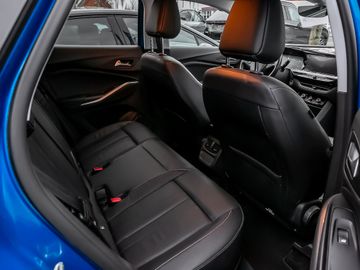 Opel Grandland 1.6 Ultimate Plug-in-Hybrid 4 Kamera