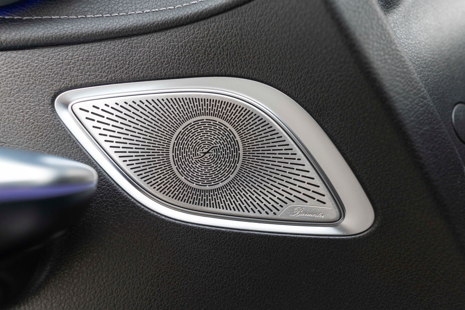 Fahrzeugabbildung Mercedes-Benz EQE 350 4Matic BURMESTER PANO MASSAGE 360° ACC