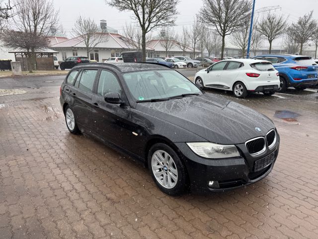 BMW 318i Touring