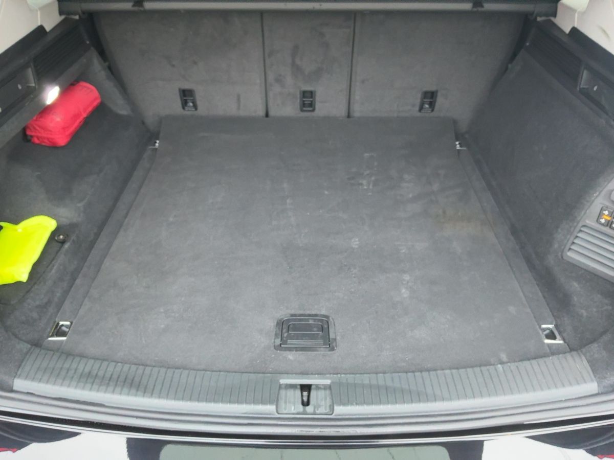 Volkswagen Touareg - Bild 14