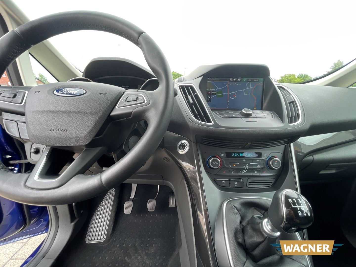 Fahrzeugabbildung Ford C-Max Titanium Klimaautomatik Sitzheizung
