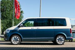 Fahrzeugabbildung Volkswagen T6 Transporter Bus Multivan Highline