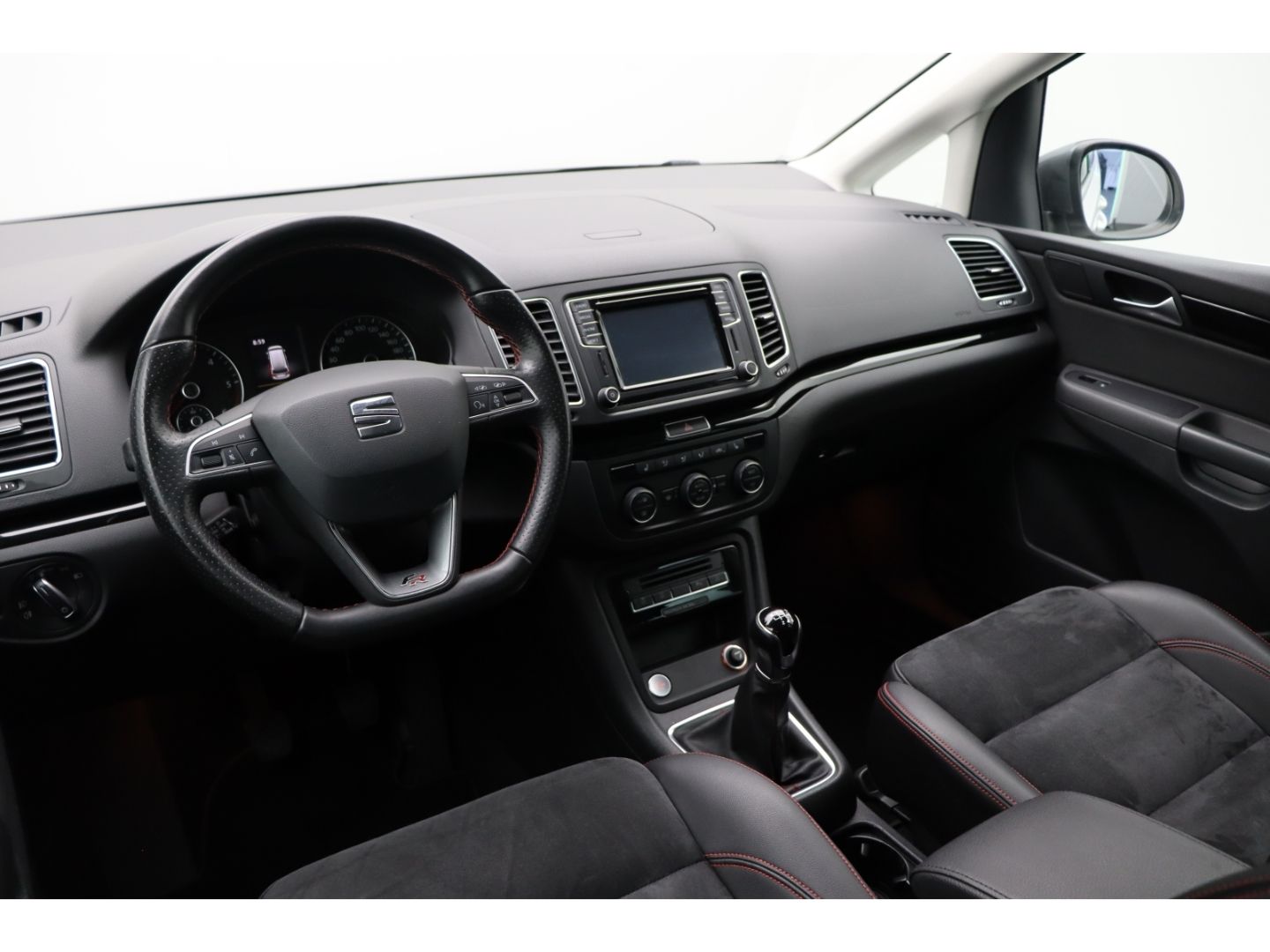 Fahrzeugabbildung SEAT Alhambra FR-Line 7-Sitzer Kamera Elektr. Sitze