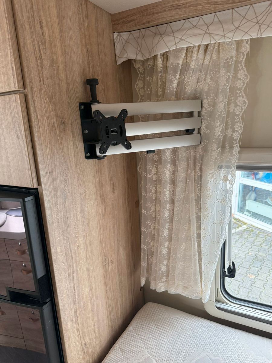 Fahrzeugabbildung Eura Mobil Integra Line 675 SB *Jung gebrauchter*