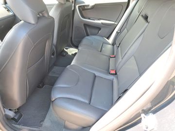 Volvo XC60 - 8