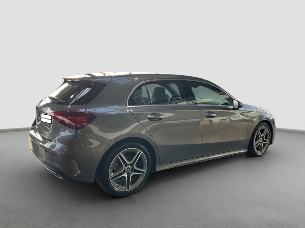 Fahrzeugabbildung Mercedes-Benz A 200 d AMG Line*Kamera*KEYLESS-GO*LED