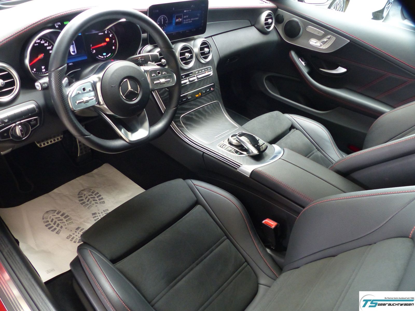 Mercedes-Benz C 200 Coupe AMG Plus Night Head-up Pano ACC Totw foto 7