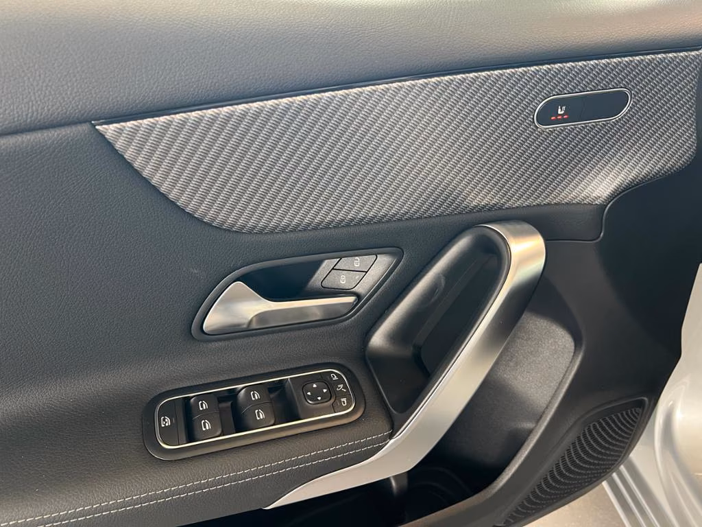 Mercedes-Benz A-Class Avandced Kamera Distronic VolldigiDisplay, миниатюра 13