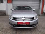 Volkswagen Passat 1,8i  Highline Autom, Navi, Leder - Volkswagen Passat: Limousine, 1.8