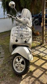 Vespa GTS 300 - Offers