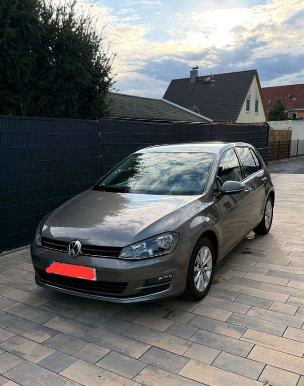 Image of Volkswagen Golf