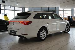 Fahrzeugabbildung Seat Leon ST 2.0D STYLE 7-DSG NAVI/SHZ/KAMERA/PDC/DAB