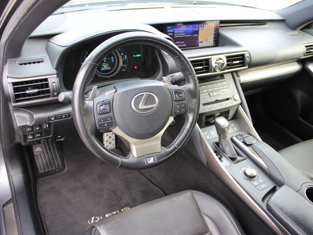 IS 300h F Sport  Mark-Levinson*wenig Kilometer