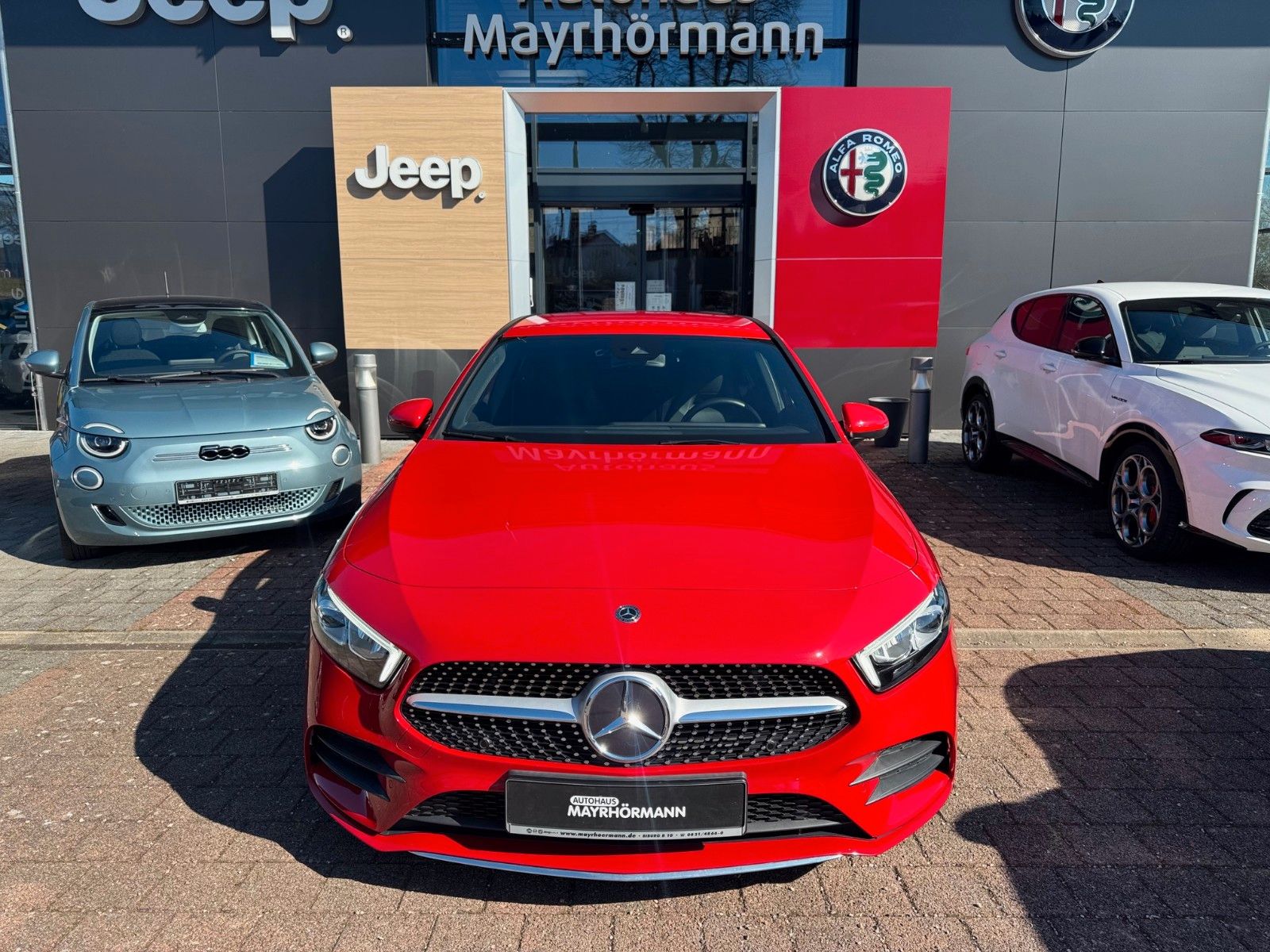 Fahrzeugabbildung Mercedes-Benz A200 AMG Line Navi Tempomat Sitzheizung Sport