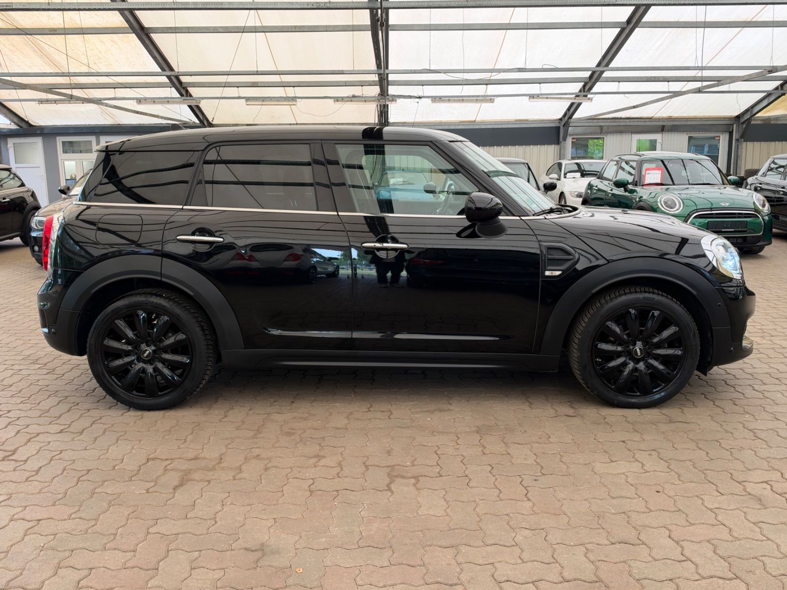 MINI COOPER COUNTRYMAN – Ansicht 9