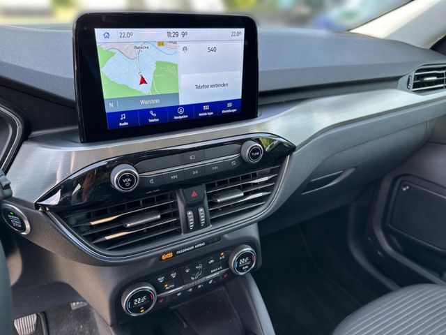 Kuga Titanium X 1.5 EcoBoost AHK Navi PDC RearVi