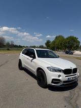BMW X5 M50 M50d - - BMW X5 M50 aus 2015