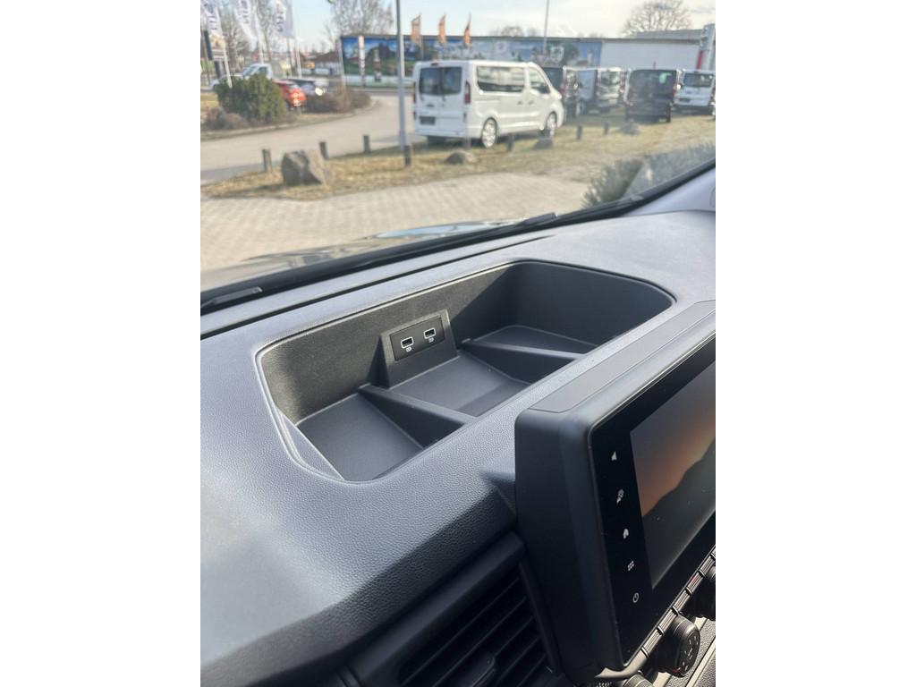Nissan PRIMASTAR N1 KOMBI6 L2H1 3,0T DCI170 AT ACENTA 2