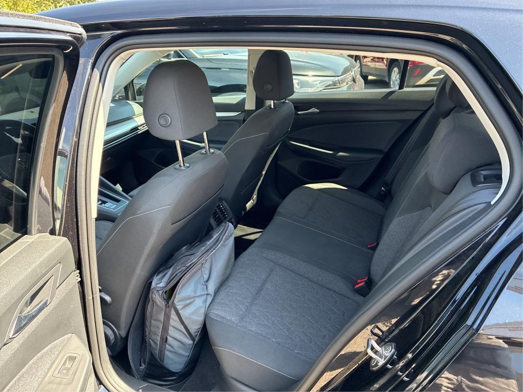 Volkswagen Golf VIII MOVE 2.0TDI 150PS DSG ACC.AHK.KAMERA.N