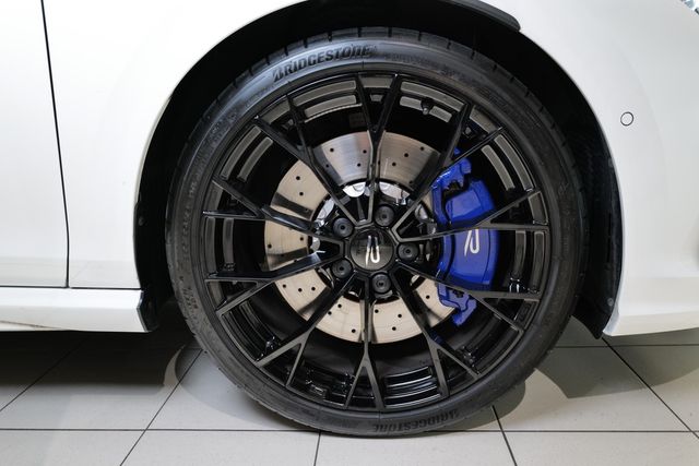 Volkswagen Golf VIII R 4Motion Akrapovic 360° HuD 270Kmh